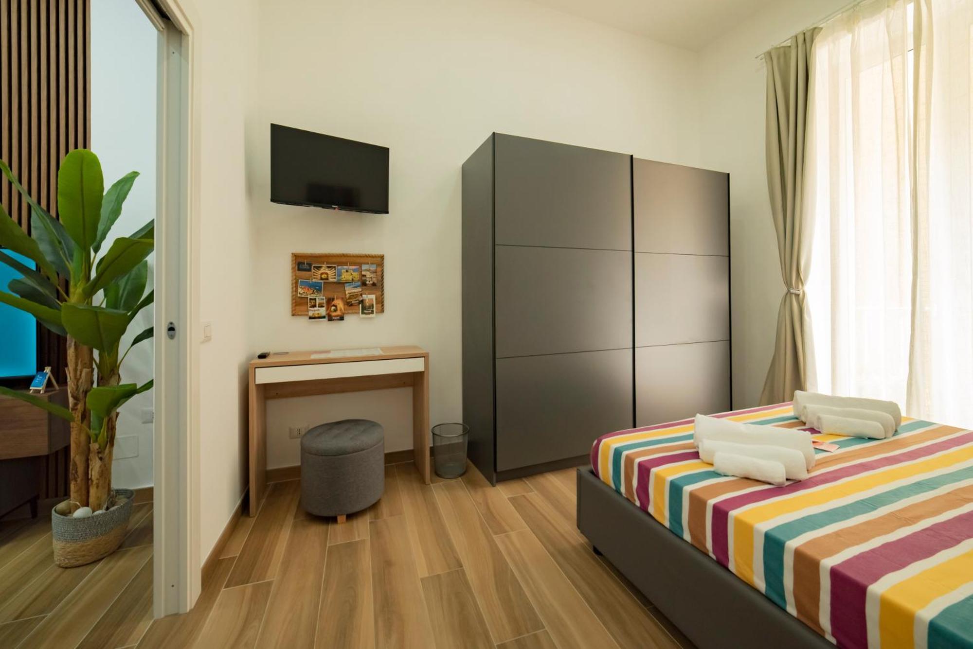 Portanova14 - Historic Center Apartment Naples Extérieur photo